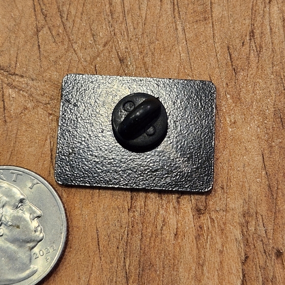 TAYLOR SWIFT PIN Taylor Swift Brooch Taylor Swift REPUTATION Album BadgeCassette - Picture 2 of 2